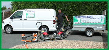 DM Cutting Hedge : Lawn Mowing/Grass And Hedge Cutting Garden Services For Redditch